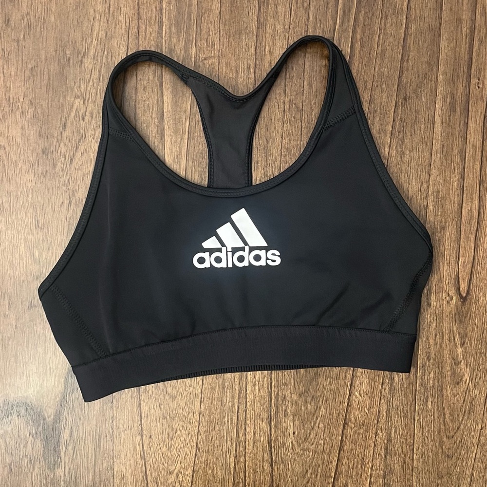 Adidas Sports Bra, Size Medium, Color Black